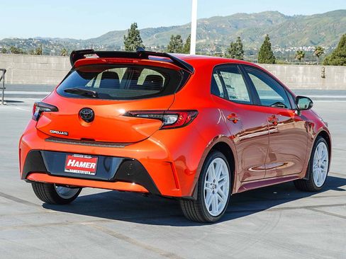 New 2026 Toyota Corolla SE FWD image 7