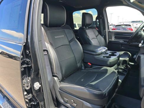 Used 2022 RAM 3500 Laramie AWD/4WD image 32