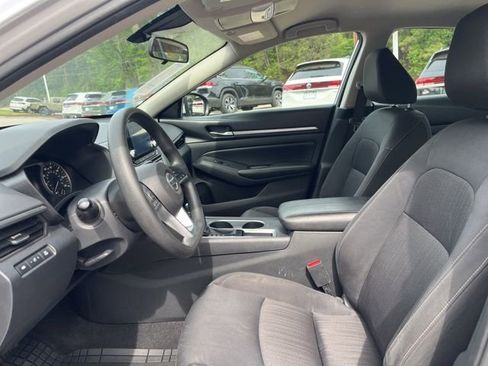 Used 2022 Nissan Altima 2.5 SV image 7