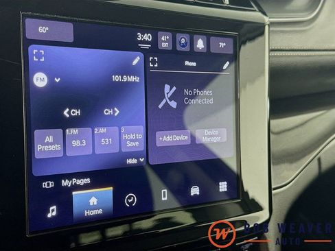 Used 2023 Jeep Grand Cherokee Laredo AWD/4WD image 15