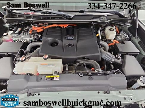 Used 2023 Toyota Sequoia SR5 w/ SR5 Premium Package AWD/4WD image 45