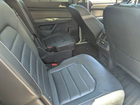 Used 2021 Volkswagen Atlas SEL Premium AWD/4WD image 11
