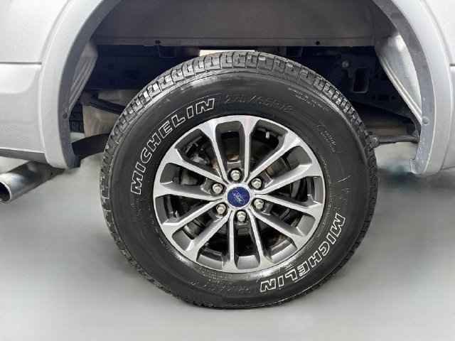 Used 2020 Ford F150 XLT w/ Equipment Group 302A Luxury AWD/4WD image 31