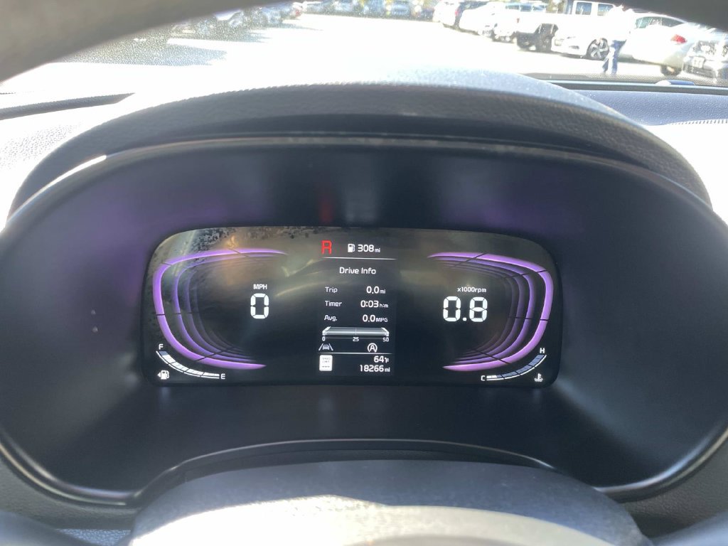 Used 2025 Kia Soul LX FWD image 32