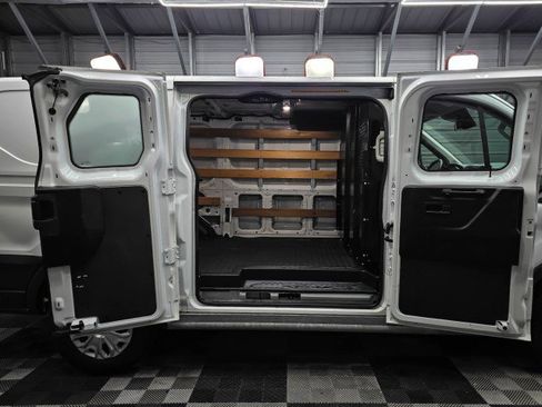 Used 2018 Ford Transit 250 130 Low Roof w/ Exterior Upgrade Package RWD image 11