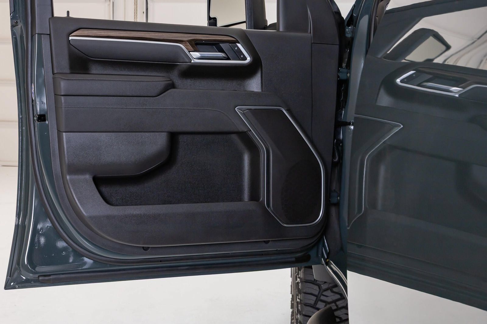 Used 2026 Chevrolet Silverado 2500 LT w/ Trail Boss Package AWD/4WD image 41