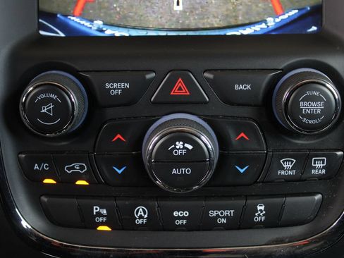 Used 2017 Dodge Durango GT w/ Nav & Power Liftgate Group RWD image 35