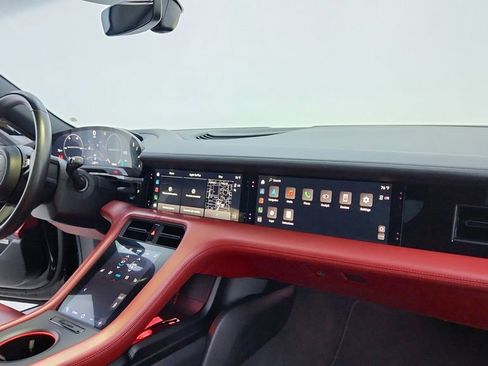 Used 2020 Porsche Taycan 4S w/ Premium Package image 32