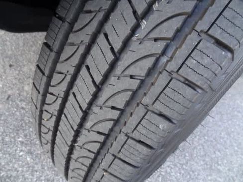 Used 2023 Toyota Tacoma SR5 image 32