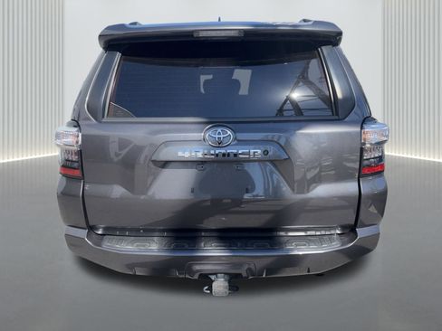 Used 2020 Toyota 4Runner SR5 image 4