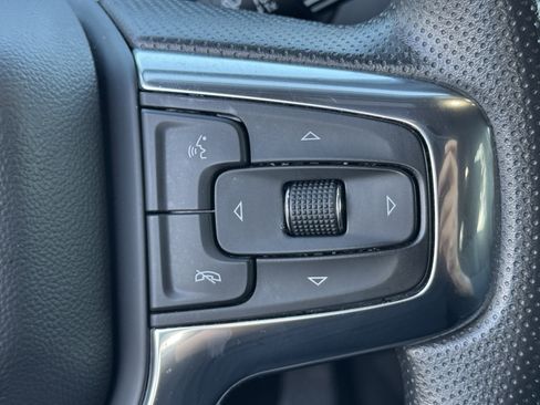 Used 2023 Chevrolet Blazer LT AWD/4WD image 23