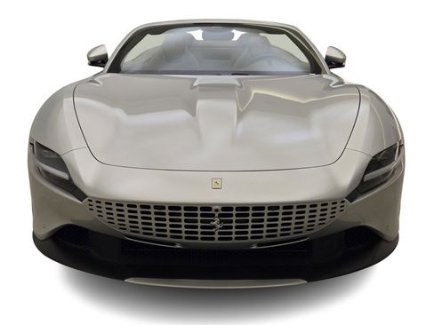 Used 2024 Ferrari Roma Spider image 2