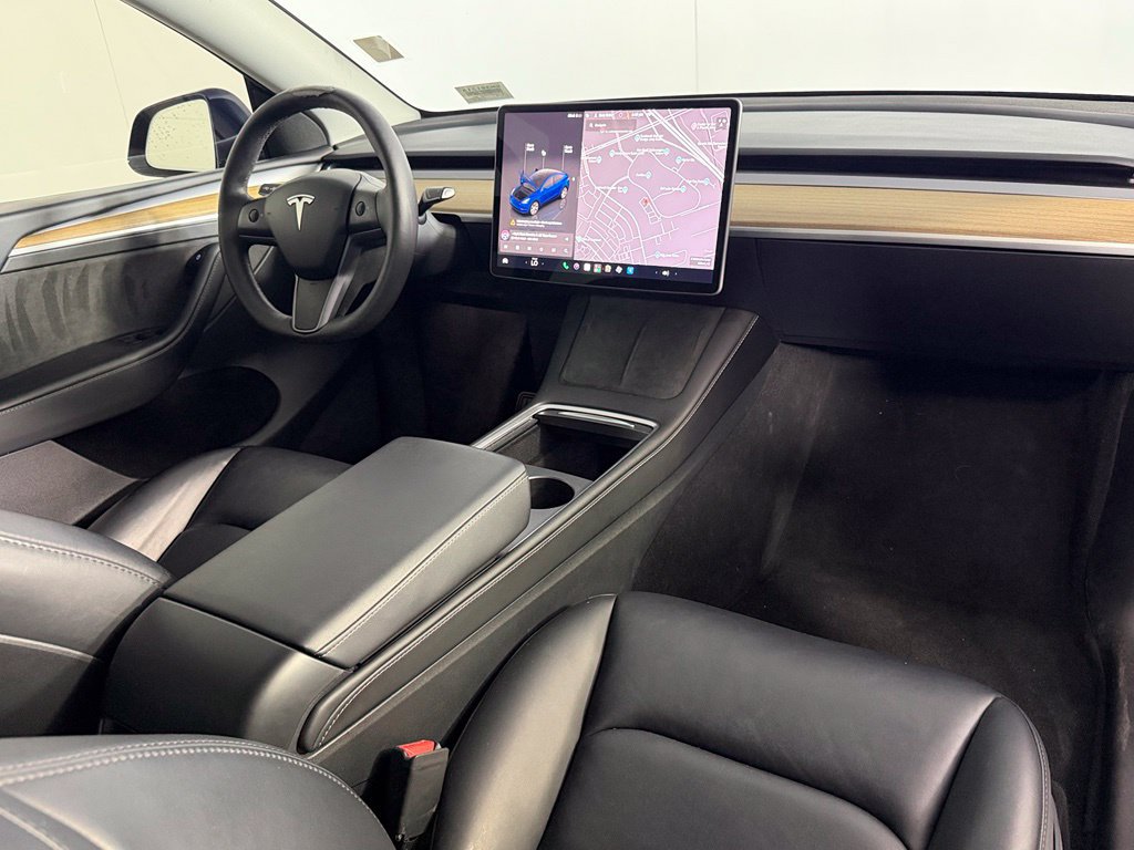 Used 2024 Tesla Model Y Long Range AWD/4WD image 14