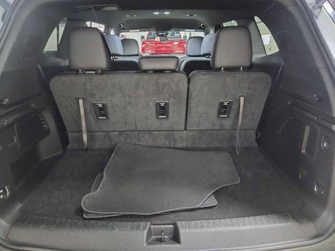 Certified 2025 Buick Enclave Preferred image 13