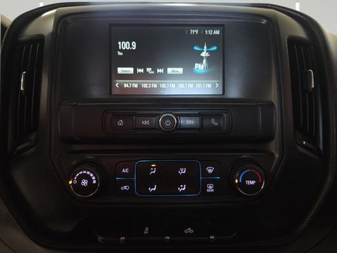 Used 2018 Chevrolet Silverado 1500 W/T w/ WT Convenience Package AWD/4WD image 17