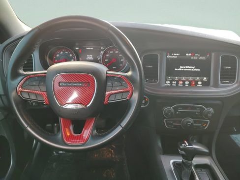 Used 2023 Dodge Charger SXT RWD image 10