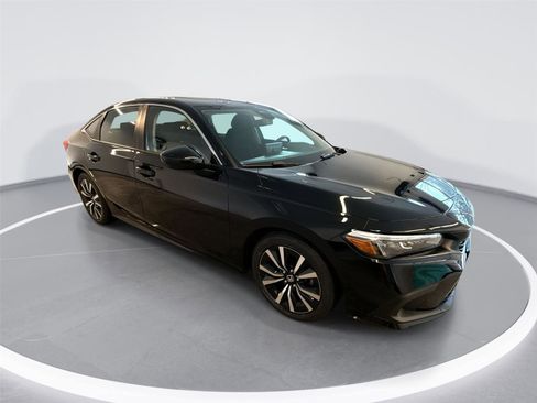 Used 2024 Honda Civic EX image 1