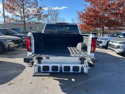 Used 2022 GMC Sierra 1500 AT4 w/ AT4 Premium Package image 32