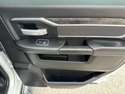 Certified 2024 RAM 2500 Big Horn AWD/4WD image 42