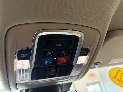 Used 2021 RAM 1500 Limited w/ Body Color Bumper Group AWD/4WD image 14