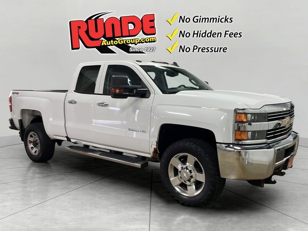 Used 2016 Chevrolet Silverado 2500 W/T AWD/4WD image 8