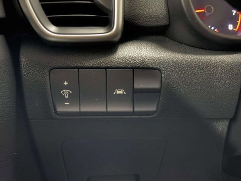 Used 2022 Kia Sportage LX image 38