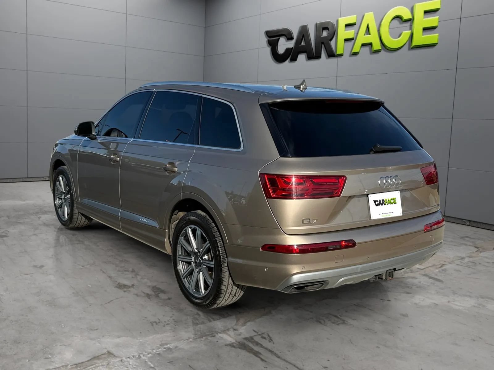 Used 2019 Audi Q7 3.0T Premium Plus w/ Premium Plus Package AWD/4WD image 8