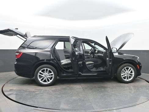 Used 2023 Dodge Durango GT image 46