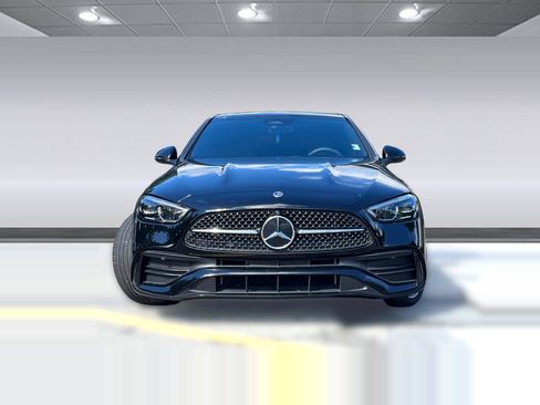 Used 2024 Mercedes-Benz C 300 Sedan image 4