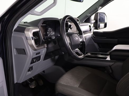 Used 2021 Ford F150 XLT w/ Equipment Group 301A Mid image 22