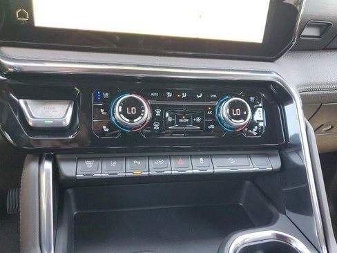 New 2026 GMC Sierra 2500 Denali w/ Technology Package AWD/4WD image 26