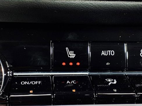 New 2026 Chevrolet Equinox LT image 6