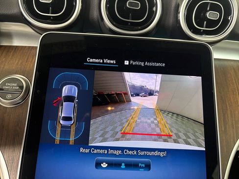 Used 2025 Mercedes-Benz C 300 4MATIC Sedan image 18