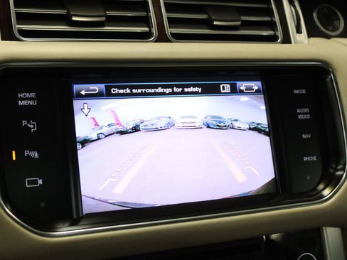 Used 2013 Land Rover Range Rover Supercharged image 28