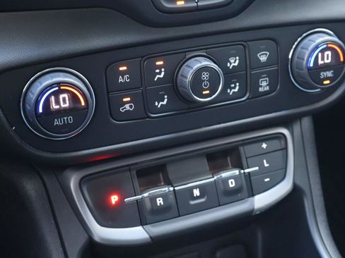 Used 2024 GMC Terrain AT4 w/ LPO, Floor Liner Package image 17