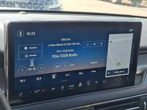 Certified 2023 Lincoln Corsair AWD image 16