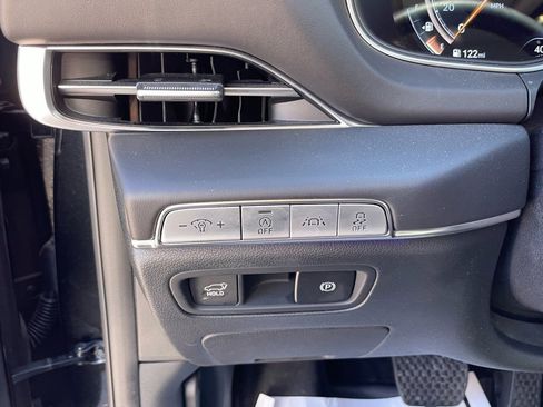 Used 2021 Genesis GV80 3.5T Advanced + w/ Prestige Package 07 image 12