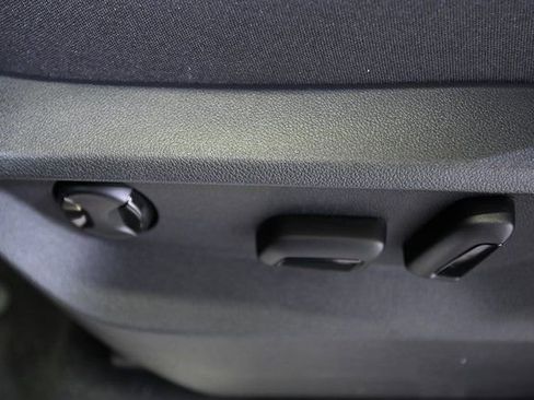 New 2026 Volkswagen Atlas SE image 26