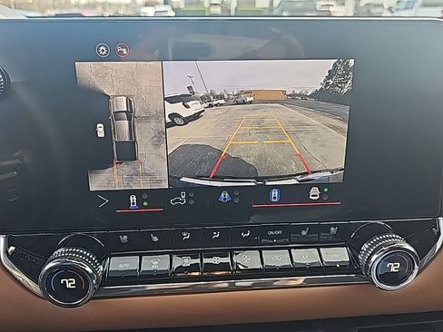 Used 2026 GMC Canyon AT4 w/ Technology Plus Package image 23