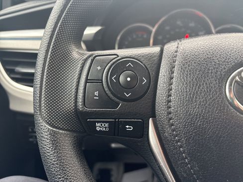 Used 2014 Toyota Corolla LE image 26