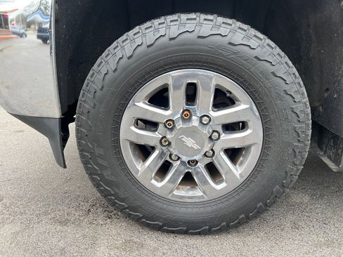 Used 2016 Chevrolet Silverado 2500 LT w/ All Star Edition image 32