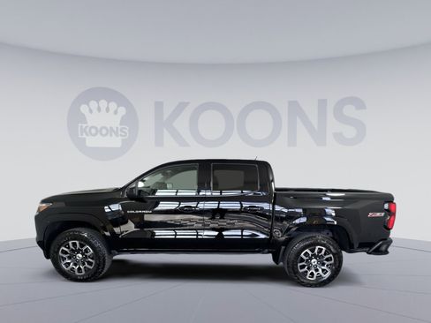 Used 2023 Chevrolet Colorado Z71 w/ Z71 Convenience Package 2 image 2