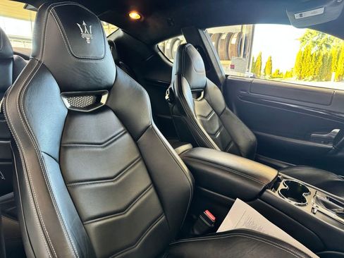 Used 2014 Maserati GranTurismo Sport image 30