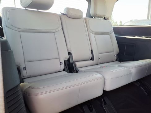Certified 2025 Ford Expedition Active AWD/4WD image 16