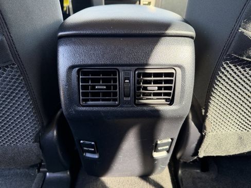 Used 2018 Toyota 4Runner SR5 image 12