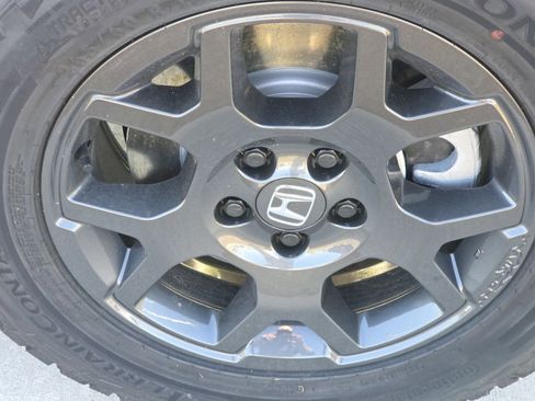 New 2025 Honda Pilot TrailSport image 10