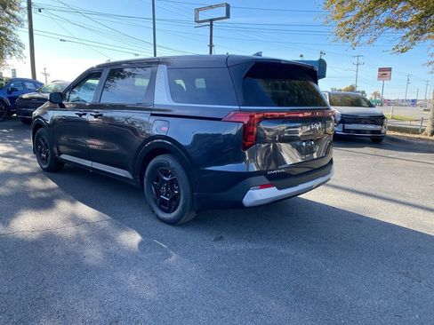 New 2026 Kia Carnival image 5