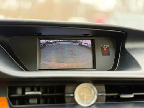 Used 2013 Lexus ES 300h w/ Premium Pkg image 18