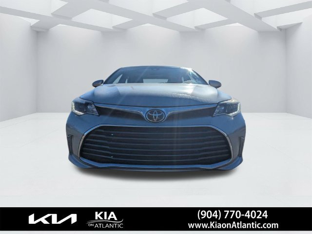 Used 2016 Toyota Avalon Limited w/ Toyota Safety Sense Package FWD image 8