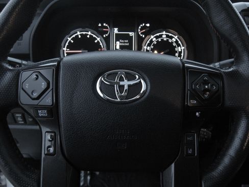 Used 2024 Toyota 4Runner TRD Off-Road Premium image 16